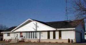 2402 Division St., Manitowoc, WI 54220