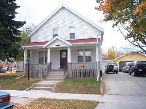 1238 S 19th St., Manitowoc, WI 54220
