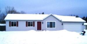 711 Lakeside Ct., Two Rivers, WI 54241