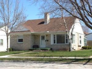 1125 S 26, Manitowoc, WI 54220