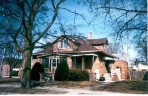 1134 Waldo Blvd., Manitowoc, WI 54220