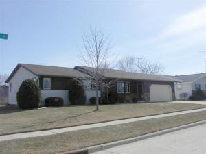 4401 Knuell Ct., Manitowoc, WI 54220