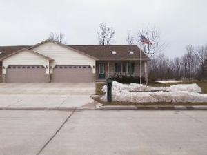 3343 Kimberly Cir., Manitowoc, WI 54220