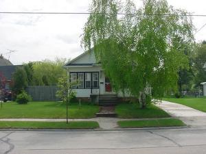 1434 Hawthorne Ave., Two Rivers, WI 54241