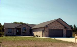 1001 Sarah Miles Ln., Manitowoc, WI 54220