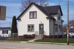 2008 Western Ave., Manitowoc, WI 54220