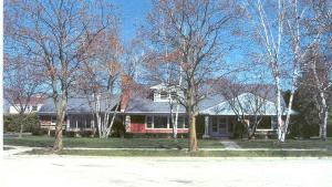 3311 Lindbergh Dr., Manitowoc, WI 54220