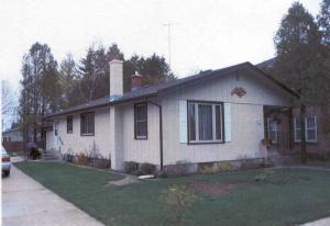 1008 16th St, Two Rivers, WI 54241