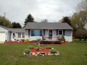 2220 County Road Vv, Two Rivers, WI 54241