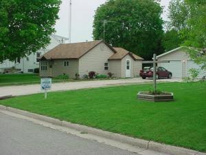 118 Hoover St., Whitelaw, WI 54247