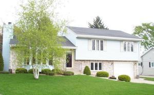 1514 Kuhl St., Manitowoc, WI 54220