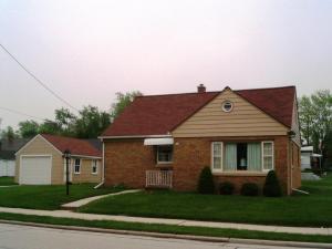919 Summit St., Manitowoc, WI 54220