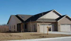 2411 Knuell St., Manitowoc, WI 54220