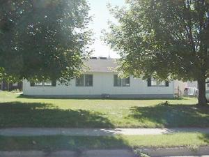 3313-3315 Pompon St., Manitowoc, WI 54220