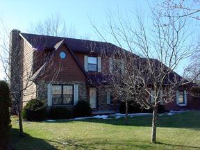 3925 Indian Bluff Dr., Manitowoc, WI 54220