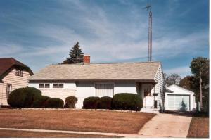 2310 Hamilton St., Manitowoc, WI 54220
