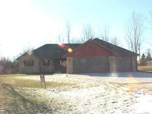 4127 Thunder Ridge Rd., Manitowoc, WI 53063