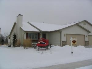 2307 Knuell St., Manitowoc, WI 54220