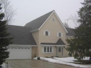 2527 Goodwin Rd., Manitowoc, WI 54220