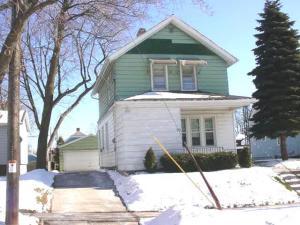 619 N 10th St., Manitowoc, WI 54220