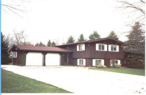 3817 Viebahn St., Newton, WI 54220