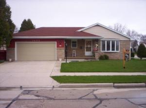 1602 Reed Ave., Manitowoc, WI 54220