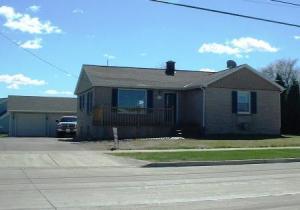 3603 Menasha Ave., Manitowoc, WI 54220