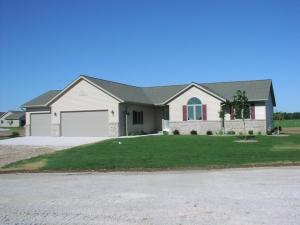 2210 Taran Ct., Manitowoc, WI 54220