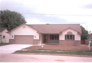 911 N 43rd St., Manitowoc, WI 54220