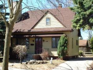 1118 Park Row, Manitowoc, WI 54220