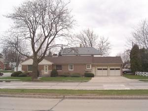 [Address Hidden by Seller], Manitowoc, WI 54220