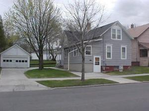 1415 Hamilton St., Manitowoc, WI 54220