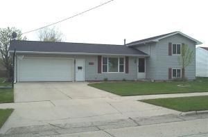2150 S 18th St., Manitowoc, WI 54220