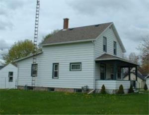 2009 Waldo Blvd., Manitowoc, WI 54220