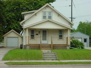 1102 N 21st St., Manitowoc, WI 54220