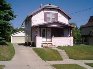 809 S 24th St., Manitowoc, WI 54220