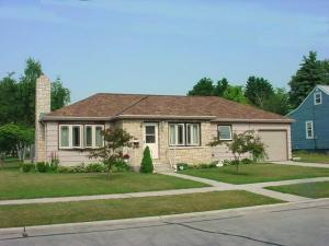 1524 S.16th, Manitowoc, WI 54220