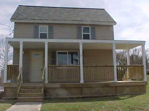 1021 Division St., Manitowoc, WI 54220