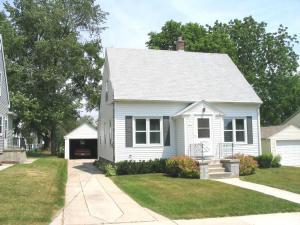 1016 Grand Ave., Manitowoc, WI 54220