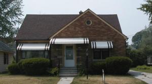 1032 S 15th St, Manitowoc, WI 54220