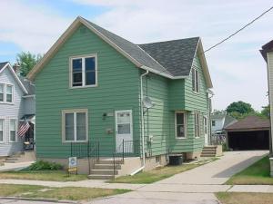 1219 S 12th St., Manitowoc, WI 54220