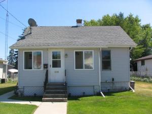 2509 13th St, Two Rivers, WI 54241