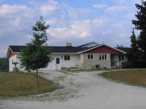 14509 Point Creek Rd., Newton, WI 53063