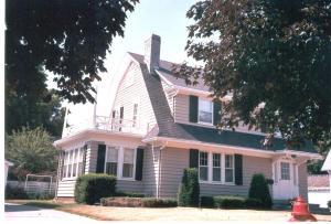 1855 New York Ave., Manitowoc, WI 54220