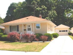 1515 N 23rd St., Manitowoc, WI 54220