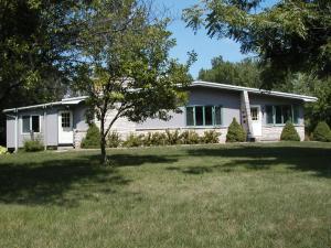 7615 County Highway R, Manitowoc, WI 54220