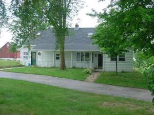 4219 Daron Ln., Newton, WI 53063