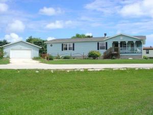7136 Tannery Rd Unit #8, Two Rivers, WI 54241