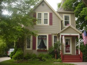 1856 Michigan Ave., Manitowoc, WI 54220