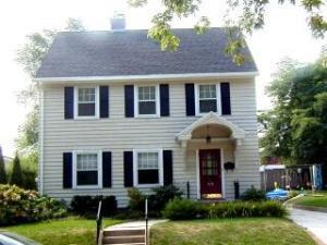 1311 Philippen St., Manitowoc, WI 54220